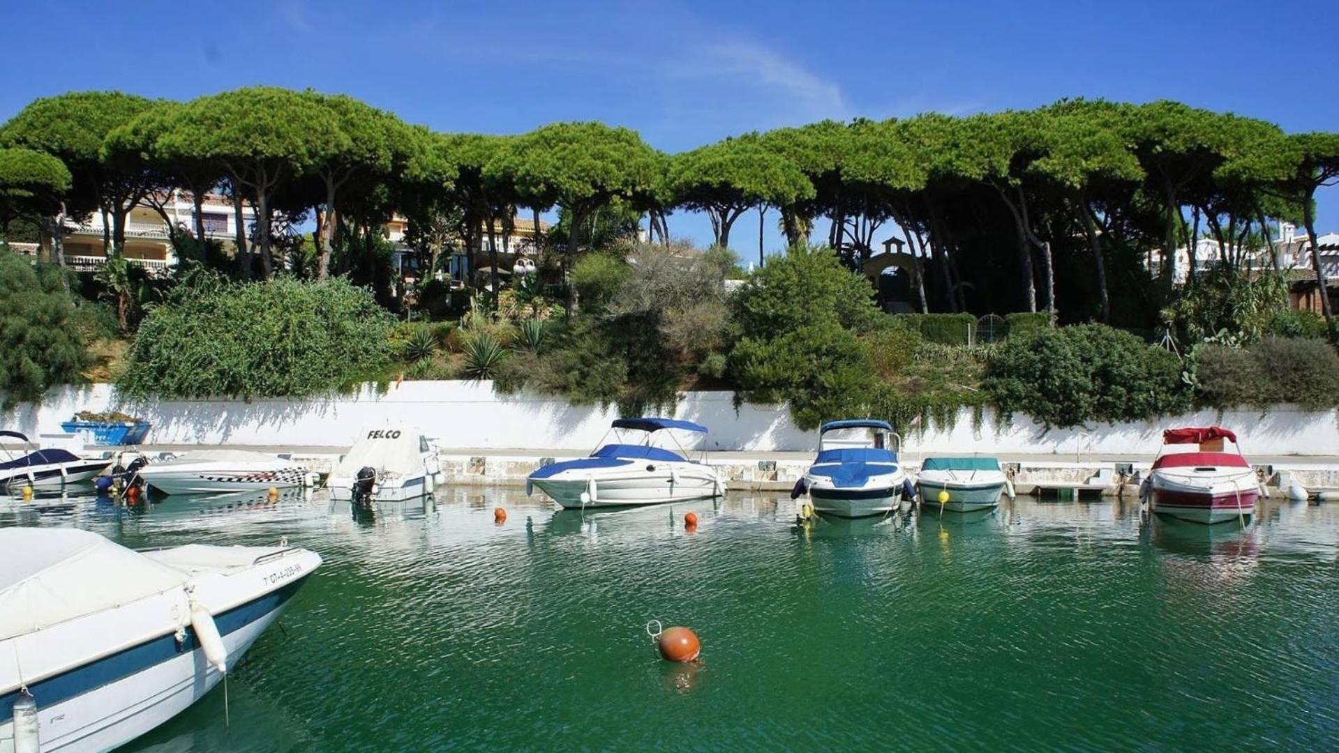 J51 Cabopino *